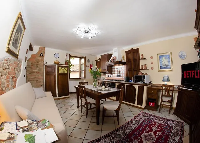 House Antica Dimora Soggiorni In Langa Centro Storico *