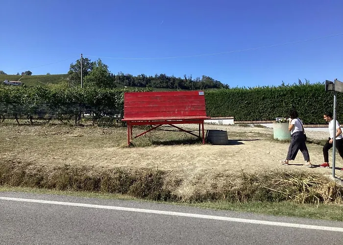 Holiday home House Antica Dimora Soggiorni In Langa Centro Storico *