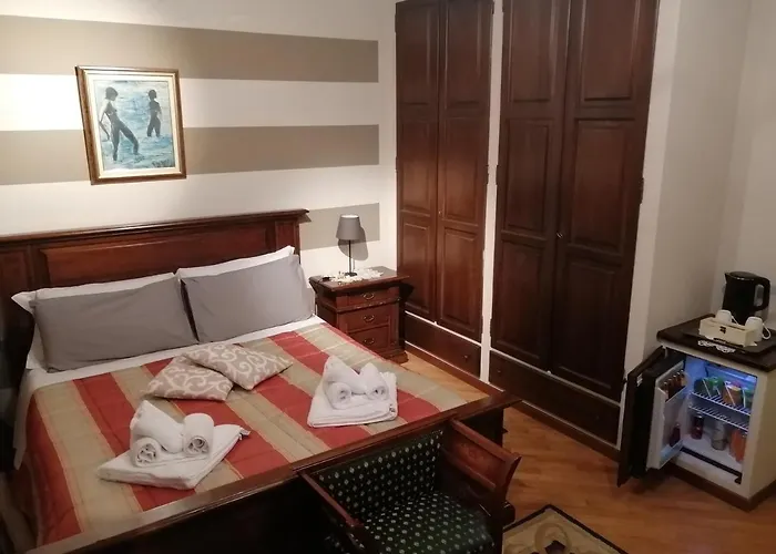 House Antica Dimora Soggiorni In Langa Centro Storico Holiday home La Morra